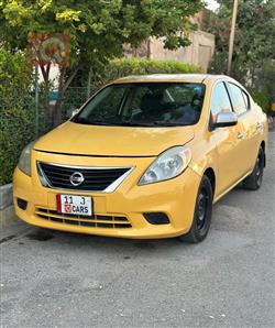 نيسان فيرسا